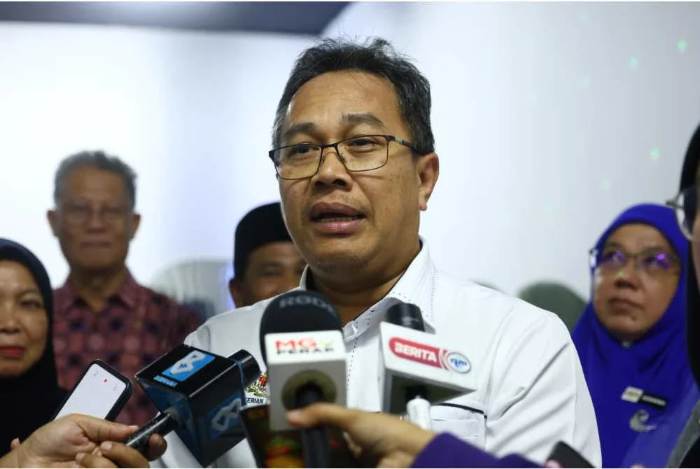 Zulkafli berkata, semua sekolah dan institusi pendidikan KPM di bawah PPD terlibat ditutup mengikut tempoh yang ditetapkan.