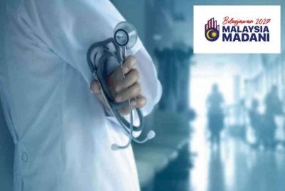Lebih 9,000 doktor kontrak akan ditawarkan ke jawatan tetap pada tahun depan. Foto hiasan