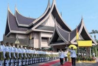Krisis politik di Negeri Sembilan mencetuskan persoalan tentang siapa sebenarnya yang mempertahankan institusi beraja. Foto hiasan