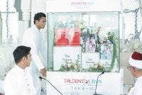 Antara hantaran perkahwinan Syed Saddiq - Bella Astillah