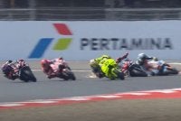 Insiden yang berlaku pada perlumbaan pecut Grand Prix Indonesia pada Sabtu.