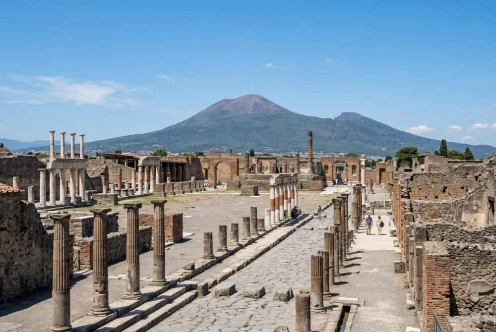 Pompeii mula mendapat perhatian melalui kerja penggalian pada abad ke-18