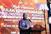 Ahmad Zahid berucap pada Majlis Pelancaran Sambutan BKN Tahun 2026 di Pusat Konvensyen Ipoh pada Ahad. Foto: Bernama 