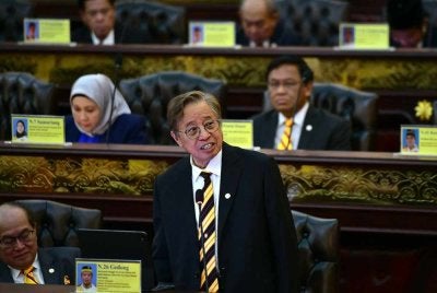Abang Johari Foto: Bernama