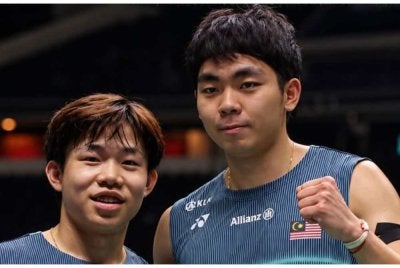 Aaron (kiri) dan Roy King akan menentang pasangan Taiwan dalam aksi final Terbuka Artik di Finland malam ini. Foto: Agensi