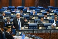 Hamzah ketika membahaskan Belanjawan 2027 pada Isnin.