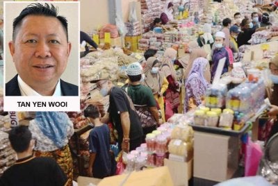 PKS dinasihatkan mendapatkan pandangan akauntan profesional, penasihat cukai atau perunding perniagaan sebelum membuat pelaburan besar. Gambar hiasan 