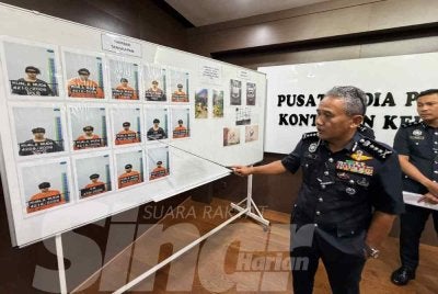 Adzli menunjukkan suspek yang ditahan dalam kes tersebut bagi membantu siasatan.