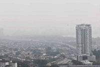 Johor antara negeri yang terkesan teruk akibat jerebu. 