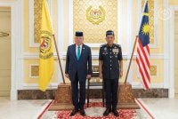 Seri Paduka Baginda berkenan menerima menghadap Mohd Khalid di Istana Negara pada Selasa. - FOTO: FB Sultan Ibrahim Sultan Iskandar. 
