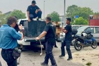 Operasi menangkap anjing liar oleh MBIP di Lima Kedai, Iskandar Puteri susulan dua kejadian serangan terhadap kanak-kanak.