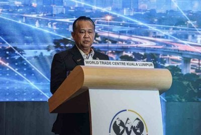 Nanta pada majlis 13th Malaysian Road Conference & Exhibition 2026 And 16th International Road Federation Global Asia-Pacific Regional Congress di WTCKL pada Selasa. 