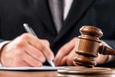 Mahkamah tidak membenarkan sebarang jaminan ditawarkan kepada tertuduh. - Gambar hiasan