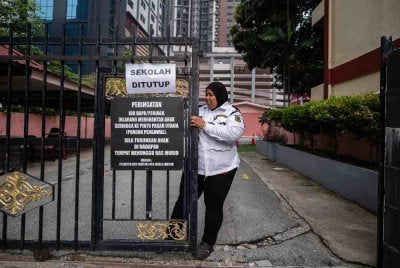  Semua sekolah di Johor, Melaka, Negeri Sembilan masih ditutup pada Rabu susulan situasi jerebu semasa.