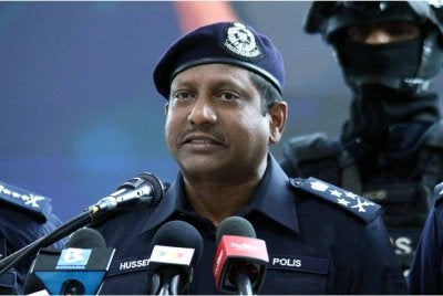 Pengarah Jabatan Siasatan Jenayah Narkotik (JSJN) Bukit Aman Datuk Hussein Omar Khan pada sidang media di Ibu Pejabat Polis Kontinjen (IPK) Kuala Lumpur hari ini.