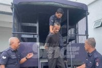 Seorang lelaki Rohingya dihadapkan ke Mahkamah Majistret di Kota Bharu pada Rabu atas pertuduhan membunuh rakan senegara pada September lalu.