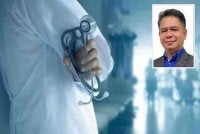 Kegagalan menangani masalah kekurangan doktor telah lama wujud mengakibatkan masa menunggu berjam-jam di jabatan pesakit luar fasiliti kesihatan. Gambar kecil: Ajulahin Japin 