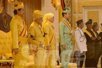 Raja-Raja Melayu menekankan agar pertikaian takhta Negeri Sembilan diselesaikan secara tertib dan berwibawa tanpa campur tangan luar.