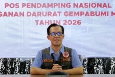Berton berkata, kerajaan Indonesia menghargai bantuan Jepun yang membantu menghalang kebakaran daripada merebak. Foto Agensi