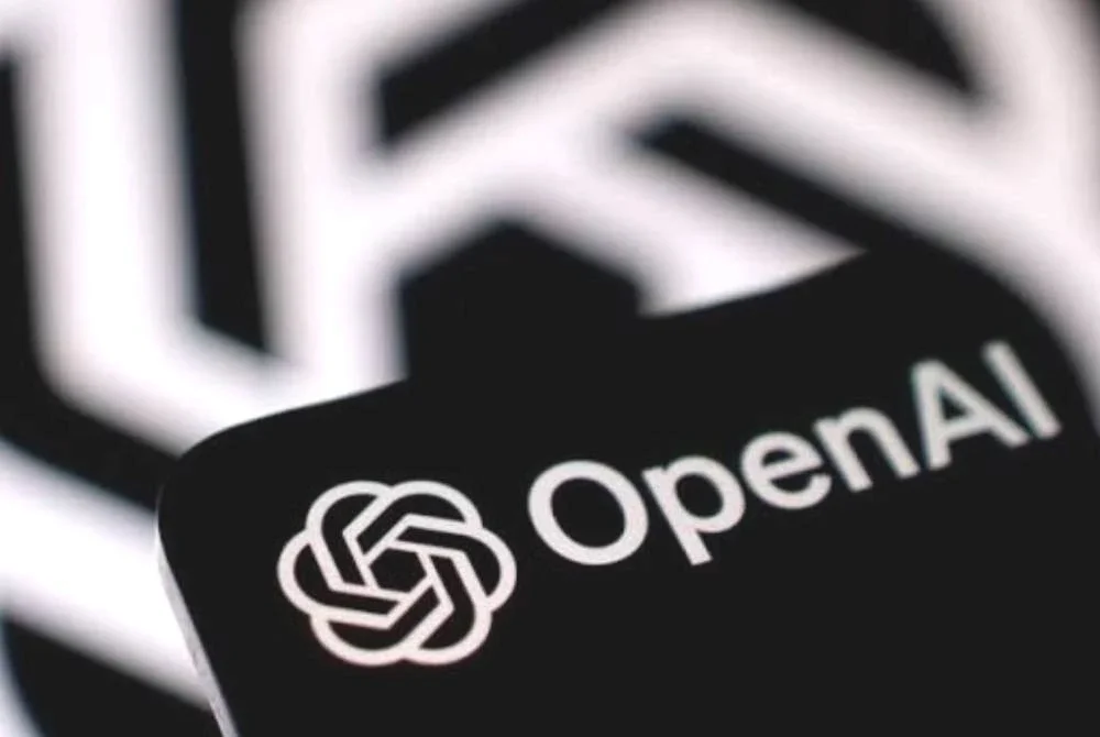 Chatbot itu didakwa memberikan nasihat perubatan berbahaya, menggalakkan pengguna mencederakan orang lain, selain berpura-pura menjadi rakan kepada pengguna.
