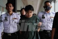 Pemandu kereta BYD dibawa ke Mahkamah Majistret Kuala Lumpur pada Khamis. Foto Sinar Harian- ROSLI TALIB.