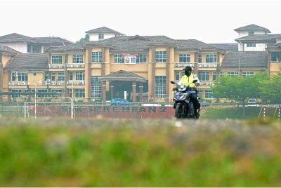 Semua institusi pendidikan di bawah Kementerian Pendidikan Malaysia (KPM) di Negeri Sembilan akan beroperasi seperti biasa pada Jumaat(16 Oktober 2026). Gambar hiasan 