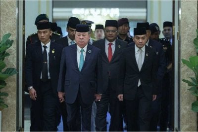 Sultan Ibrahim berkenan berangkat pada Mesyuarat Majlis Raja-Raja (MRR) ke-273 di Istana Negara pada Khamis. Foto Bernama