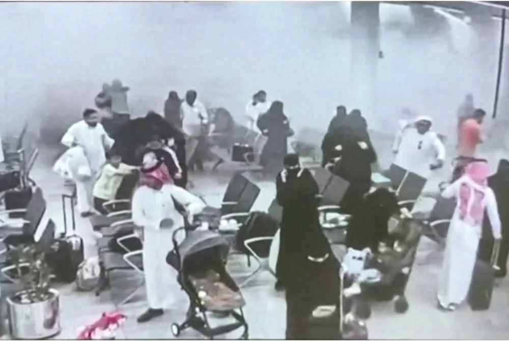 Seramai 19 orang maut dan 364 lagi cedera dalam serangan kumpulan Houthi Yaman ke atas lapangan terbang Arab Saudi, termasuk Lapangan Terbang Antarabangsa King Khalid di Riyadh dan Lapangan Terbang Antarabangsa Abha. Foto AFP