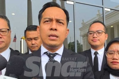 Shahlan ketika ditemui pemberita di pekarangan Mahkamah Kota Kinabalu.
