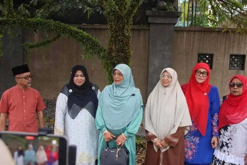 Kunjungan ini turut membawa mesej solidariti terhadap isu kemanusiaan dan kesejahteraan masyarakat.