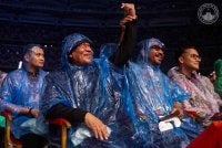 Perdana Menteri Datuk Seri Anwar Ibrahim hadir ke Konsert Tradisional Gema Bumantara anjuran SN Legacy yang berlangsung di TM Stadium Nasional Bukit Jalil malam tadi. Foto FB Anwar Ibrahim