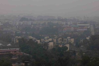Jerebu menyelubungi Pasir Gudang dengan bacaan tertinggi iaitu 190.