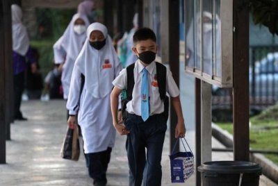 Sekolah di Selangor, Negeri Sembilan, Melaka, Pahang dan Pulau Pinang kembali dibuka dan beroperasi seperti biasa esok. Gambar hiasan 