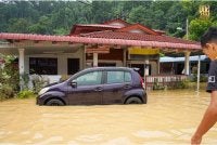 Perodua Myvi yang pernah dinaiki Ozil turut terjejas akibat banjir kilat yang melanda Pulau Pangkor pada Ahad.