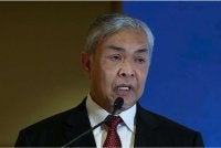 Ahmad Zahid berkata demikian kepada pemberita selepas melancarkan Road Safety Congress 2026 di Pusat Dagangan dan Pameran Antarabangsa Malaysia (MITEC). Foto Bernama