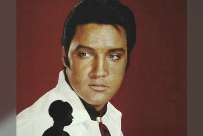 Selain bakat nyanyian dan penampilannya, Elvis turut dikenang kerana kebaikannya. Foto AFP