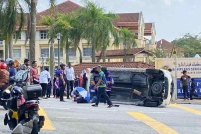Kemalangan boleh berlaku bila-bila masa dan mangsanya mungkin seorang kanak-kanak yang baru beberapa saat meninggalkan pagar sekolah.