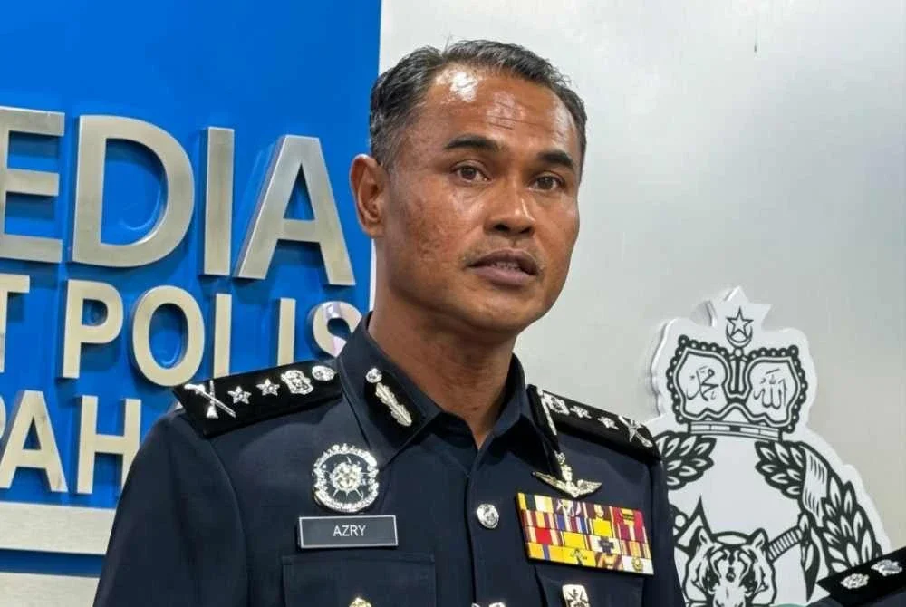 Azry Akmar
