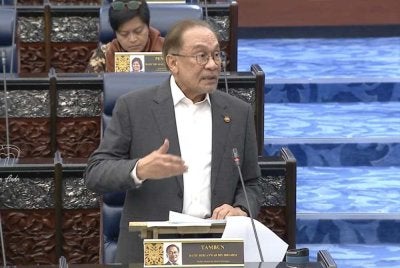 Anwar dalam sidang Dewan Rakyat pada Selasa.