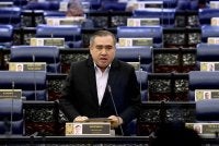 Anthony ketika sesi Pertanyaan-Pertanyaan Bagi Jawab Lisan sempena Mesyuarat Ketiga, Penggal Kelima, Parlimen ke-15 di Bangunan Parlimen hari ini. Foto: Bernama 