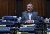 Dr Shamsul Anuar Nasarah ketika sesi Pertanyaan-Pertanyaan Bagi Jawab Lisan sempena Mesyuarat Ketiga, Penggal Kelima, Parlimen ke-15 di Bangunan Parlimen hari ini. - Foto: Bernama