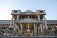 Mahkamah membenarkan Rozaida dan Johan diikat jamin RM60,000 dengan seorang penjamin bagi setiap tertuduh.