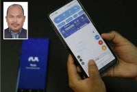 Aplikasi TuJu mula diguna pakai oleh rakyat Malaysia bagi menggantikan aplikasi Waze. Gambar kecil: Azwa