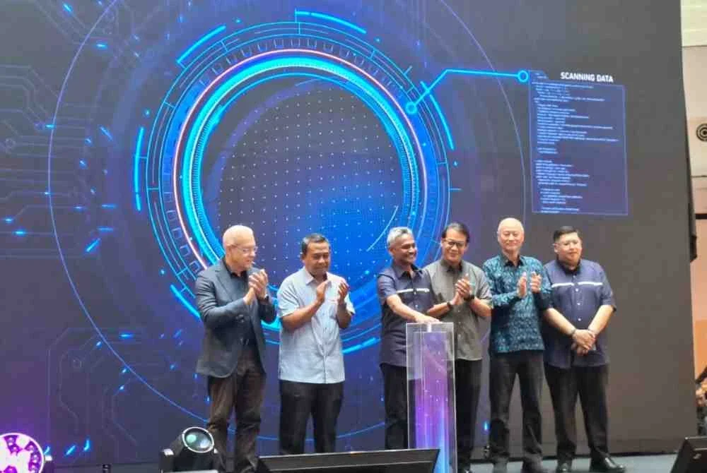 Abdul Rasheed merasmikan Karnival Celik Kewangan Selangor 2026 pada Sabtu.