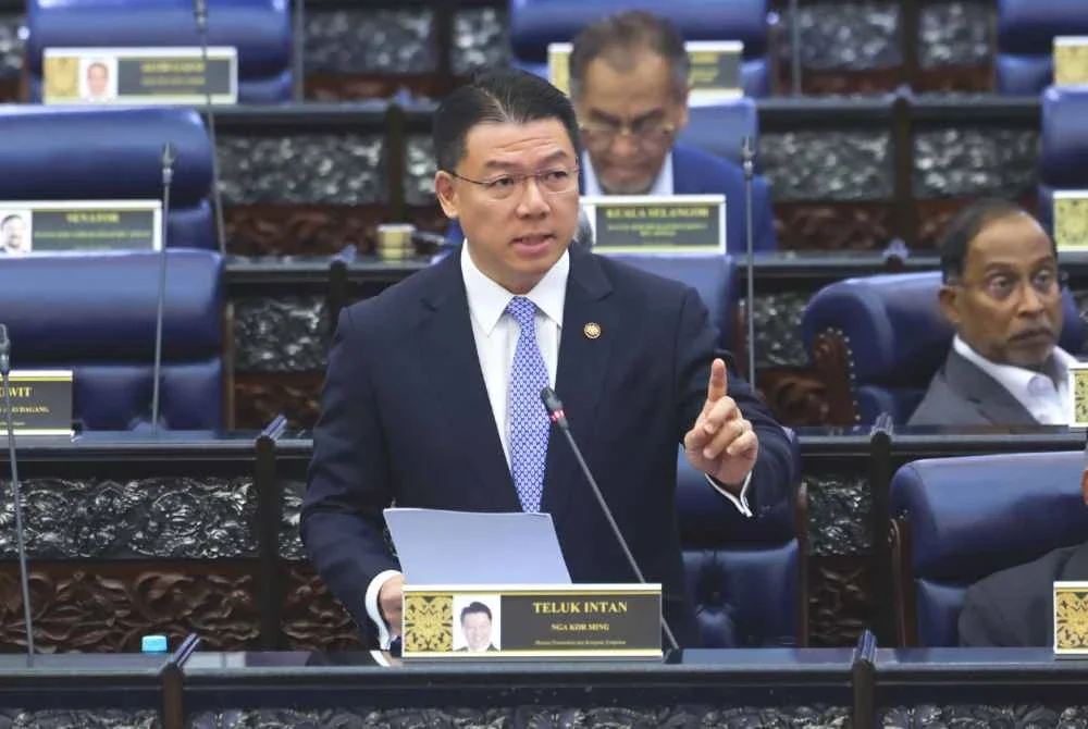 28,401 lesen dibatalkan, KPKT kekang warga asing berniaga haram 28,401 lesen dibatalkan, KPKT kekang warga asing berniaga haram