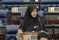 Marhamah menjawab soalan semasa Waktu Pertanyaan-Pertanyaan Bagi Jawab Lisan di Dewan Rakyat pada Isnin.