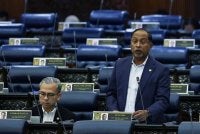 Menteri Pendidikan Tinggi Datuk Seri Dr Zambry Abd Kadir ketika sesi Pertanyaan-Pertanyaan Bagi Jawab Lisan sempena Mesyuarat Ketiga Penggal Kelima Parlimen ke-15 Dewan Rakyat hari ini.
-- fotoBERNAMA (2026) HAK CIPTA TERPELIHARA