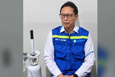 Kemenkes menafikan Menkes mengalami sesak nafas seperti yang tersebar di media sosial.
