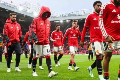 United kini berdepan kemungkinan mengulangi kitaran lama apabila pengurus menjadi mangsa sedangkan keputusan pengurusan yang membawa kepada kemerosotan pasukan tidak menerima penelitian sama.