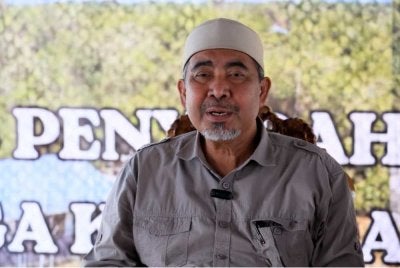 Dr Izani 
